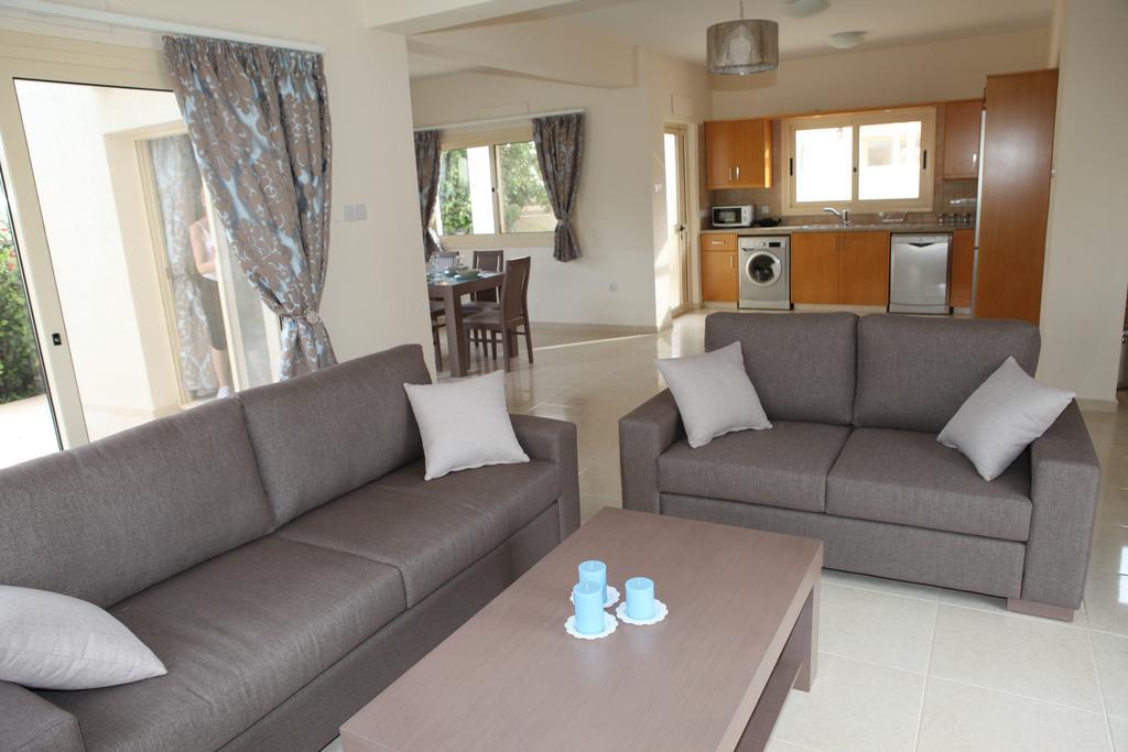 Anthorina Villa 17 普罗塔拉斯 外观 照片